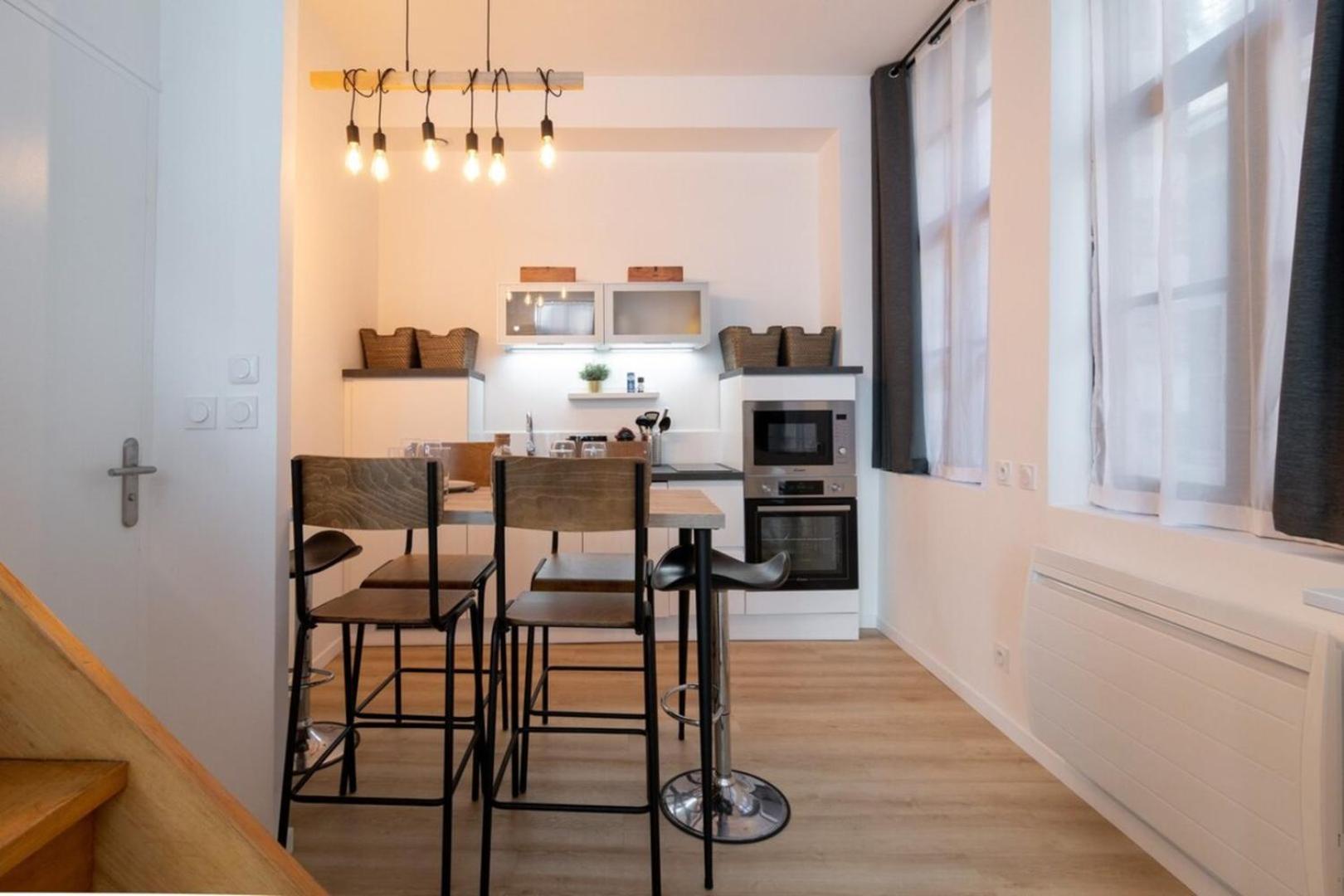 Unique 3 Bed House In Old Lille!アパートメント エクステリア 写真